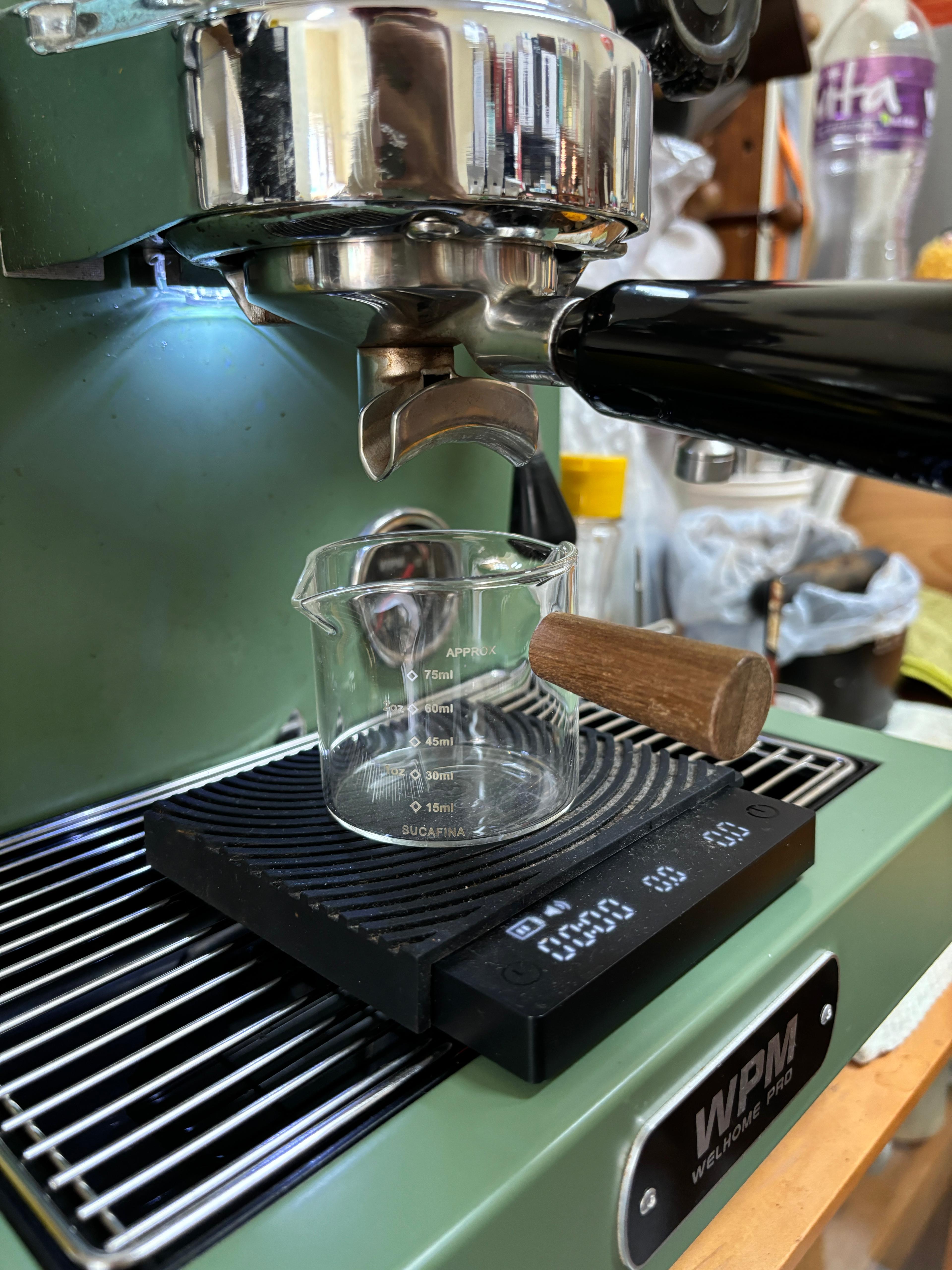 Espresso耐熱玻璃量杯-木柄 /100ML/雙嘴帶刻度